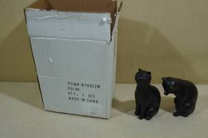 Danya B Decorative Cat Statues