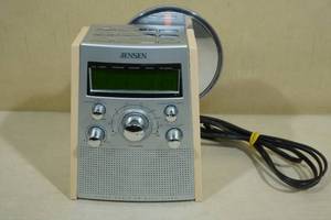 Jensen AMFMCD Alarm Clock