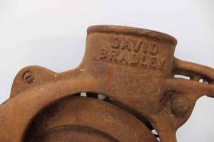 lot 38 image: David Bradley box corn sheller