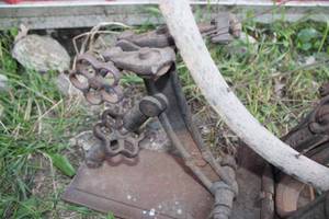 lot 74 image: Wahlen wheel truing stand with a wooden bicycle wheel, has breaks and repairs