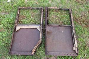 lot 94 image: Pair of Ford Model T sedan doors