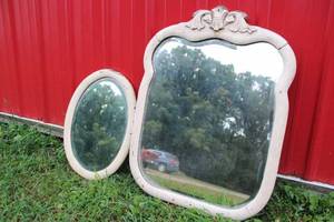 lot 171 image: 2 mirrors and 5 picturesframes, large mirror is 22x30, smaller mirror is 14.520.25