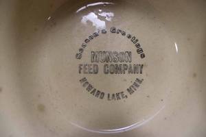 lot 177 image: Watts ware bowl from Munsons Feed Co in Howard Lake,MN, 8, no chips or cracks