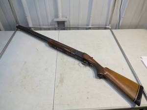 lot 14 image: Charles Daly Superior 12 Gauge Chambered in 2 34