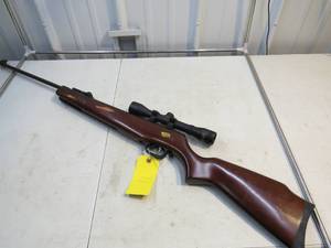 lot 11 image: Beeman Sportsman RS2 Series .177 Caliber Air Rifle with Beeman Scope