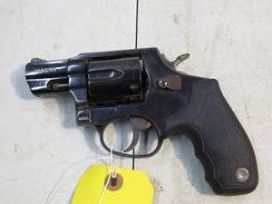 lot 15 image: Taurus Model 606 357 Magnum