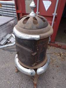 lot 145 image: Wood Stove Cub Economy Comstock - Castle Stove Company