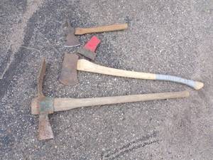 lot 150 image: Vintage Axes and Pick
