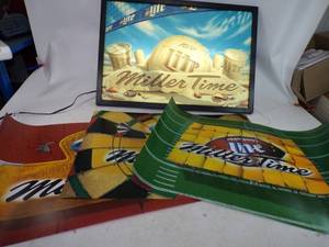 lot 11 image: Very Cool 1998 Miller Beer Lighted Sign with 4 Inserts