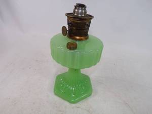 lot 24 image: Fantastic Nu-type Model B Jadeite Aladdin Kerosene Lamp no apparent chips or cracks