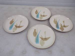 lot 47 image: Lot of 4 Beautiful RedWing Plates  No chips or cracks