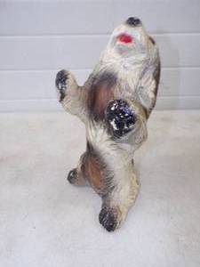 lot 118 image: Vintage Concrete Doggie Doorstop   Very Cool