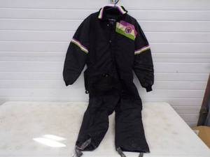 lot 6 image: Vintage Artic Cat Snowmobile Suit Size Large
