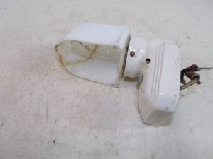 lot 152 image: Vintage Retro Ceramic Wall Sconce