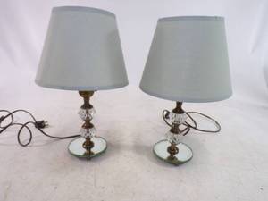 lot 168 image: Lot of 2 Vintage Retro Art Deco Lamps