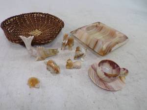lot 205 image: Lot of Marble Figurines, Large Heavy Ash Tray, cup and Saucer