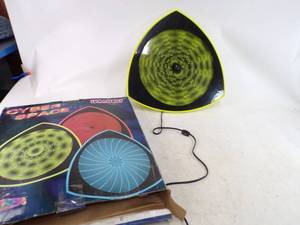 lot 209 image: Whoa DUDE Radical 80s Cyber Space Lumaseries Works Great Comes with Box