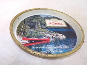 lot 218 image: Vintage Hamms Tray in Solid Vintage Condition