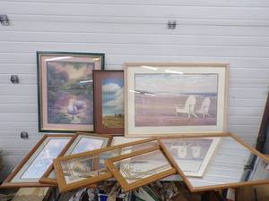 lot 226 image: Vintage Pictures and Mirrors