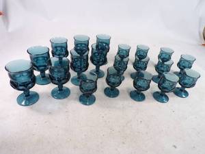 lot 256 image: Fantastic Mid Modern Smoky Blue Glass  Goblet Set