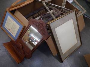 lot 258 image: Lot of Vintage Mirrors and Antique Frames
