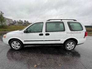 lot 9 image: 2008 Chevrolet Uplander Cargo - 31,589 MILES