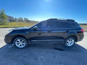 lot 9M image: 2014 Subaru Outback 2.5l Limited - AWD
