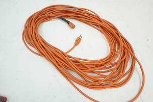 lot 71 image: Extension cord