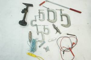 lot 84 image: Clamps