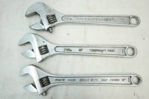 lot 92 image: CResent wrenches