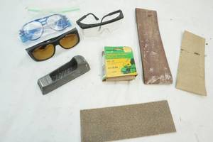 lot 95 image: Sandpaper