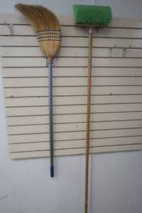 lot 165 image: Car Wash Brush & Broom