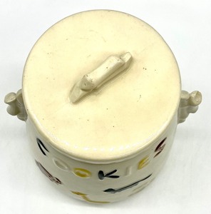 lot 121 image: Vintage Farmhouse style White Stoneware MCCOY Animal Cookies Pottery Cookie Jar
