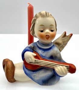 lot 136 image: Rare Vintage GOEBEL M.I. HUMMEL Angel Playing Lute Candle Holder cake Topper and Bird Duet #169 Figurines