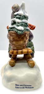 lot 142 image: GOEBEL M.I. HUMMEL Ride Into Christmas #396 Figurine