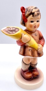 lot 147 image: GOEBEL M.I. HUMMEL Figurines with Imperfections - A Sweet Offering #549, For Keeps # 630, Little Bookkeeper #306, Spring Sowing #2086