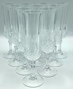 lot 209 image: 10 Vintage Tall CRISTAL DARQUES FRANCE Cut Led Crystal Champagne Glasses