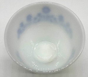 lot 265 image: FEDERAL GLASS - CORNFLOWER 1 12 QT Dish With Lid