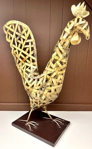 lot 118 image: Statement Pieces Tall Metal Rooster and Chicken