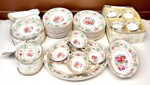 lot 101 image: Vintage Set of OLD IVORY SYRACUSE CHINA O.P.C.O Made in America Dinner Service China
