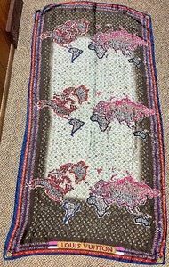 lot 351 image: Vintage LOUIS VUITTON Silk Scarf