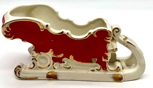 lot 7 image: Vintage Japan ARTMARK HANDPAINTED ORIGINALS Sleigh, Santa Figure and Santa Chimney Pot