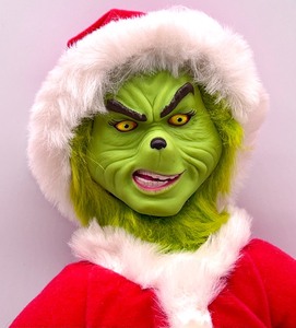 lot 23 image: How the Grinch Stole Christmas Naughty and Nice Talking Plush Toy