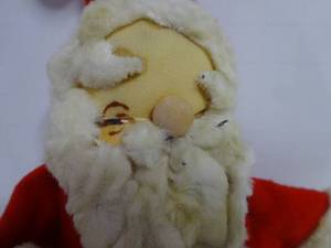 lot 72 image: Vintage Nylon Painted Faced SANTA Chenille Pipe Cleaner Beard -Trim Composite Boots