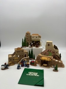 lot 76 image: Dept 56 Little Town of Bethlehem Series Heritage Village Nativity 5975-7 Set 12