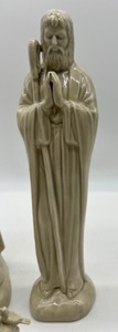 lot 79 image: Vintage Tall Glazed Ceramic Molded NATIVITY SET Christmas  Decor