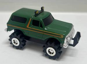 lot 1 image: 1980s Schaper Stomper 4X4 Gen.1 Green Ford Bronco (Works Great) (VERY CLEAN)