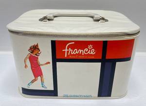 lot 29 image: 1965 Francie Travel Case