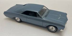 lot 65 image: Vintage AMT 1966 Buick Skylark Promo Car 8