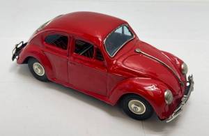 lot 91 image: RARE Vintage Bandi Battery Operated Volkswagon Beetle 8 (WORKS) VERY CLEAN